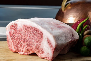 【10/8vs.富山/ホームゲーム】お肉を食べて！!ギラヴァンツ北九州を応援しよう！